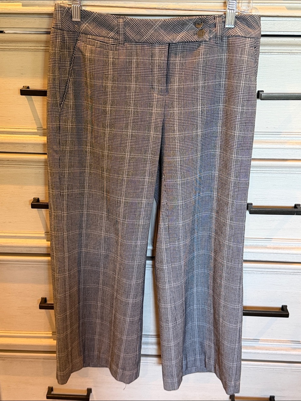 White House Black Market Gray Plaid Cropped Dress Pants